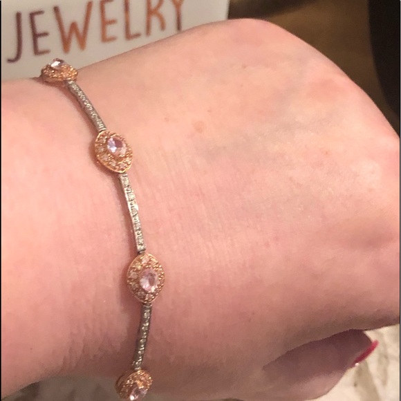 SOLD 14k White rose gold Kunzite bracelet - Picture 6 of 14
